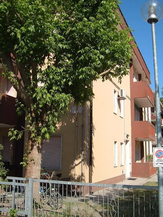 Palazzina Elvira Apartment Rosolina Mare