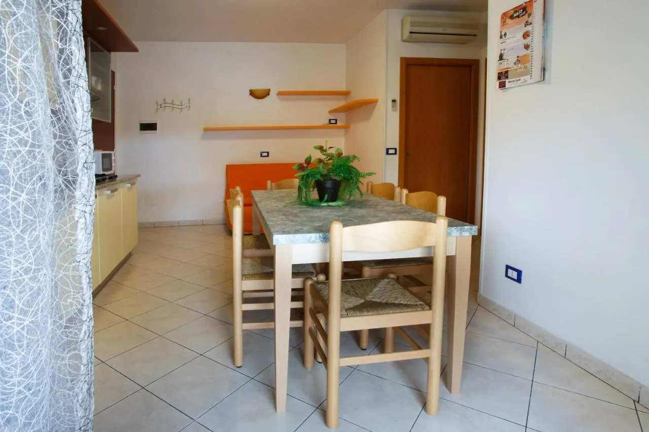 Palazzina Elvira Apartment Rosolina Mare